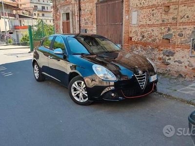 Usado Alfa Romeo Giulietta 140 CV (102 kW) 2011 Negro Utilitario