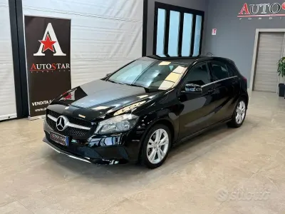 Usata Mercedes A180 109 CV (80 kW) 2016 Nero Berlina