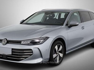 Usata VW Passat Business 151 CV (111 kW) 2024 Argento Station wagon