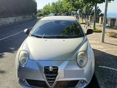 Usata Alfa Romeo MiTo 120 CV (88 kW) 2011 Grigio Utilitaria