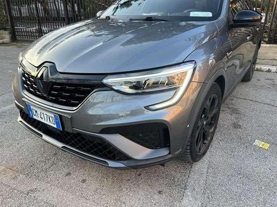 Usata Renault Arkana Intens 94 CV (69 kW) 2023 Argento SUV