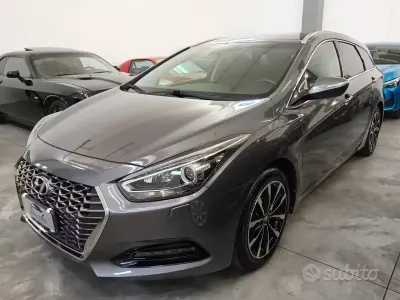 Usata Hyundai i40 136 CV (100 kW) 2019 Grigio Station wagon