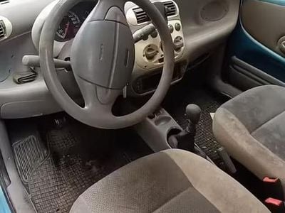 Usata Fiat 600 54 CV (39 kW) 2010 Utilitaria