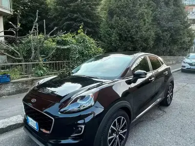 Usata Ford Puma 125 CV (91 kW) 2022 Nero SUV