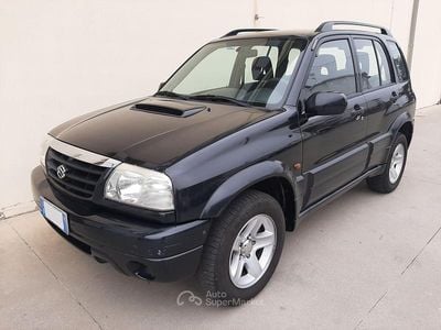 Usata Suzuki Grand Vitara 109 CV (80 kW) 2004 Nero Station wagon