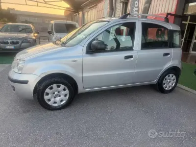 Usata Fiat Panda 75 CV (55 kW) 2011 Grigio Utilitaria