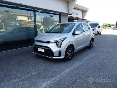 Gebraucht Kia Picanto Urban 67 PS (49 kW) 2024 Grau Kleinwagen
