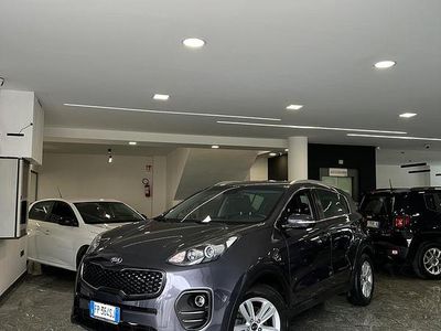 Usata Kia Sportage Urban 135 CV (99 kW) 2018 Grigio SUV
