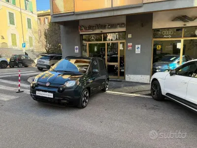 Usata Fiat Panda Cross 69 CV (50 kW) 2025 Verde metallizzato Utilitaria