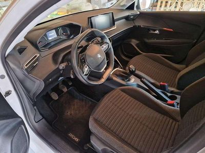 Usata Peugeot 208 Active 75 CV (55 kW) 2021 Utilitaria