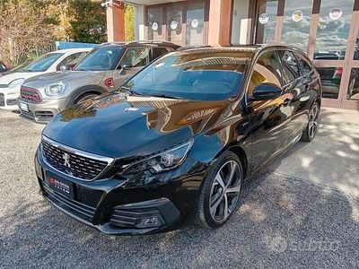 Usata Peugeot 308 GT-line 120 CV (88 kW) 2017 Nero Station wagon