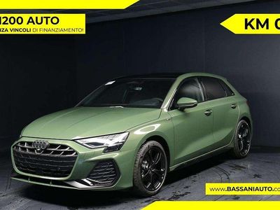 Nuova Audi A3 S-Line 150 CV (110 kW) 2025 Verde Berlina