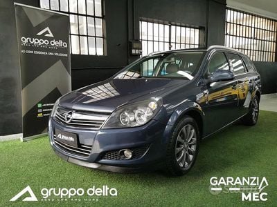 Usata Opel Astra Enjoy 116 CV (85 kW) 2010 Grigio Station wagon