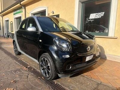 Nero Usata 2015 Smart ForFour Passion Utilitaria | 7950 € (Buon prezzo)