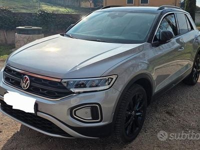 Grigio Usata 2024 VW T-Roc Edition SUV | 28.000 € (Buon prezzo)