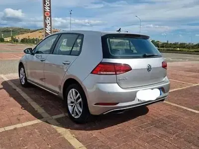 Usata VW Golf VII Business 116 CV (85 kW) 2018 Grigio Berlina