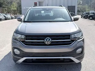 Begagnad VW T-Cross Style 110 HK (80 kW) 2021 Grön SUV