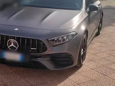 Usata Mercedes A45 AMG AMG 421 CV (309 kW) 2023 Grigio Utilitaria