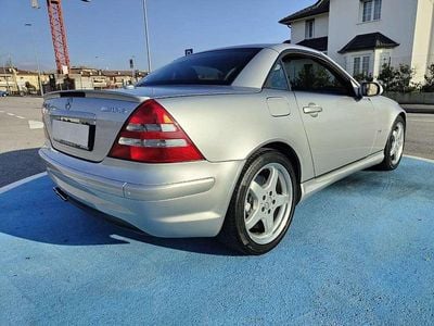 Usata Mercedes SLK32 AMG AMG 354 CV (260 kW) 2001 Argento Cabrio