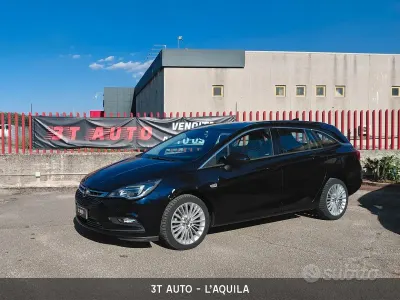 Usata Opel Astra Dynamic 110 CV (80 kW) 2018 Blu Station wagon