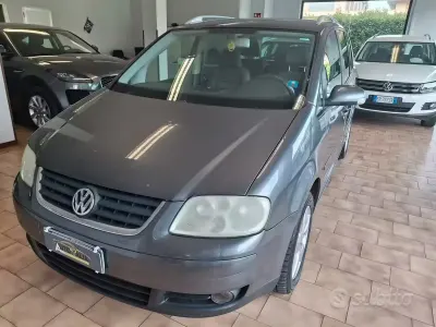 Käytetty VW Touran