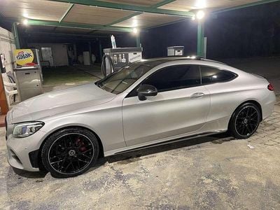 Usata Mercedes C220 194 CV (142 kW) 2019 Coupé
