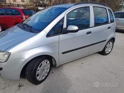 Usata Fiat Idea 2012 Grigio Monovolume