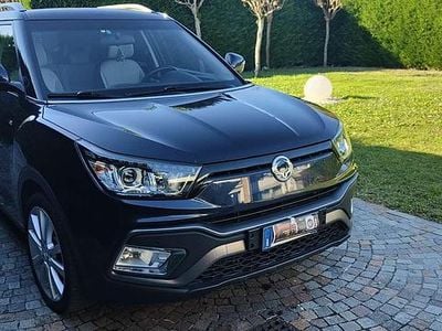 Usata Ssangyong (KGM) XLV 116 CV (85 kW) 2016 Blu/azzurro SUV