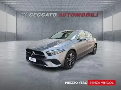 Usata Mercedes A180 Advanced Plus 116 CV (85 kW) 2024 Grigio Utilitaria
