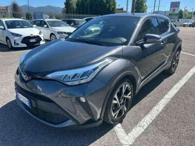 Usata Toyota C-HR 98 CV (72 kW) 2022 Grigio SUV