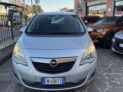 Usata Opel Meriva Cosmo 120 CV (88 kW) 2012 Argento Monovolume