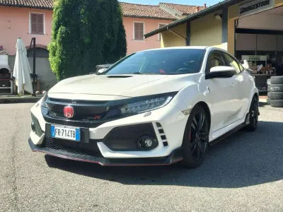 Usata Honda Civic Type R 320 CV (235 kW) 2018 Bianco Berlina