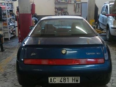 Usata Alfa Romeo GTV 150 CV (110 kW) 1996 Blu Coupé