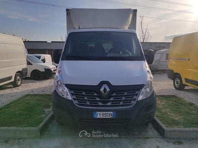Begagnad Renault Master 145 HK (106 kW) 2019 Vit Sedan