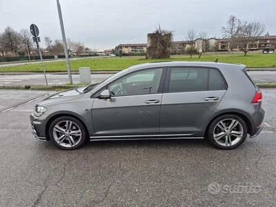 Usata VW Golf VII Sportline 150 CV (110 kW) 2018 Grigio Utilitaria