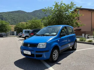 Usata Fiat Panda 54 CV (39 kW) 2005 Bluazzurro Utilitaria