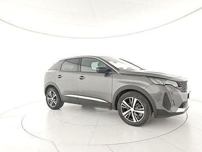 Usata Peugeot 3008 Allure 131 CV (96 kW) 2024 Gray SUV