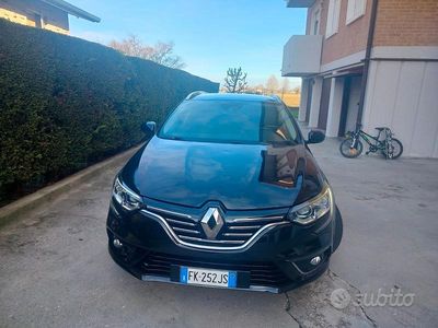 Usata Renault Mégane GrandTour 110 CV (80 kW) 2017 Nero Station wagon