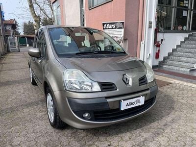 Usata Renault Modus Dynamique 101 CV (74 kW) 2010 Oro Monovolume