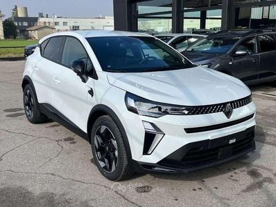 Nuova Renault Captur Techno 109 CV (80 kW) 2026 Bianco nacré metallizzato SUV