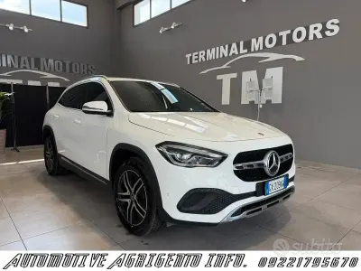 Occasion Mercedes GLA200 150 ch (110 kW) 2022 Blanc SUV