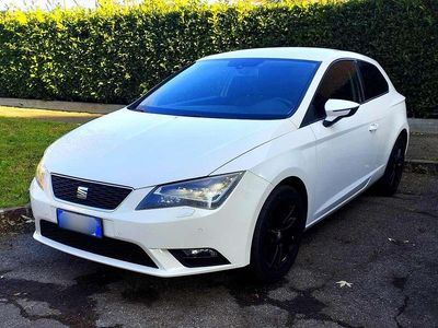 Usata Seat Leon FR 150 CV (110 kW) 2013 Bianco Coupé