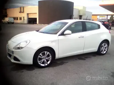 Usata Alfa Romeo Giulietta 2012 Utilitaria