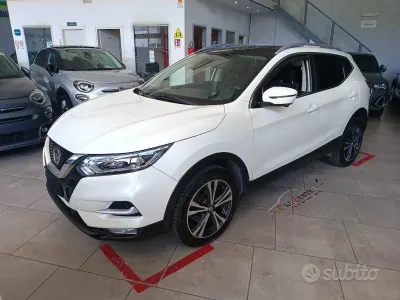 Usata Nissan Qashqai Tekna+ 116 CV (85 kW) 2020 Bianco SUV