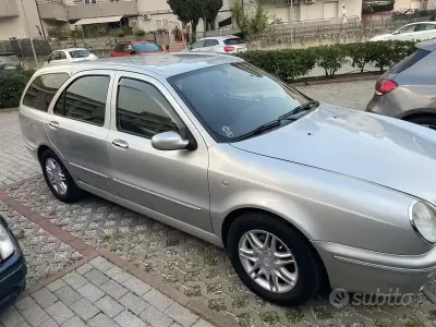 Usata Lancia Lybra 116 CV (85 kW) 2006 Grigio Station wagon