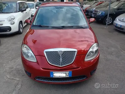 Usata Lancia Ypsilon 60 CV (44 kW) 2007 Rosso Utilitaria