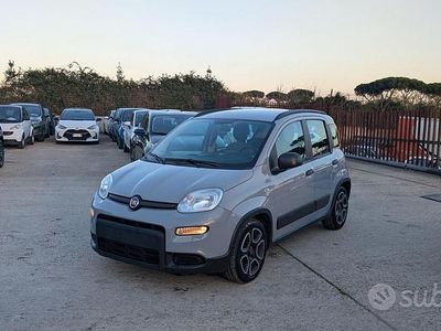 Usata Fiat Panda City Life 70 CV (51 kW) 2022 Grigio Berlina