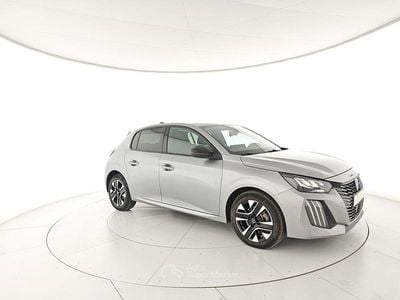 Usata Peugeot 208 Allure 101 CV (74 kW) 2025 Argento Utilitaria