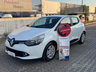 Usata Renault Clio IV 72 CV (52 kW) 2014 Bianco Berlina