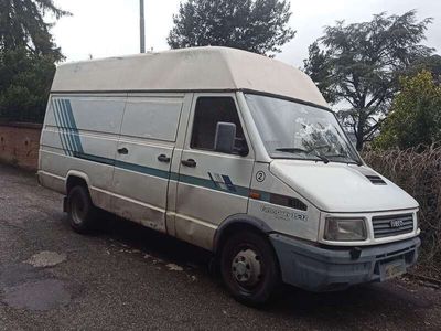 usata Iveco 35.12 Daily Turbodiesel 2.5